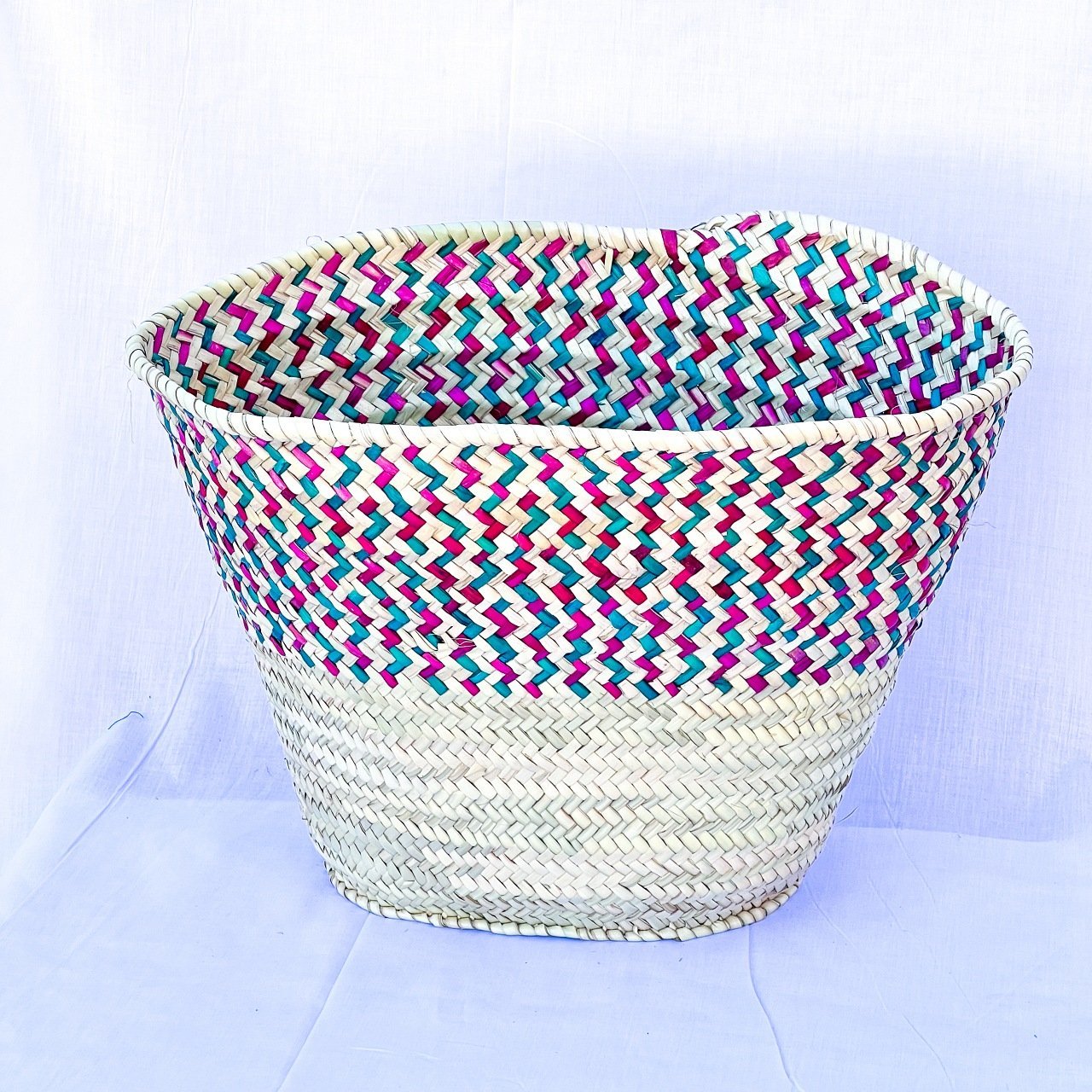 hecho a mano en marruecos handcrafted in morocco