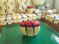 Panier de paille rond marocain fait à la main - Sac de ventre tissé en spirale – Image 8