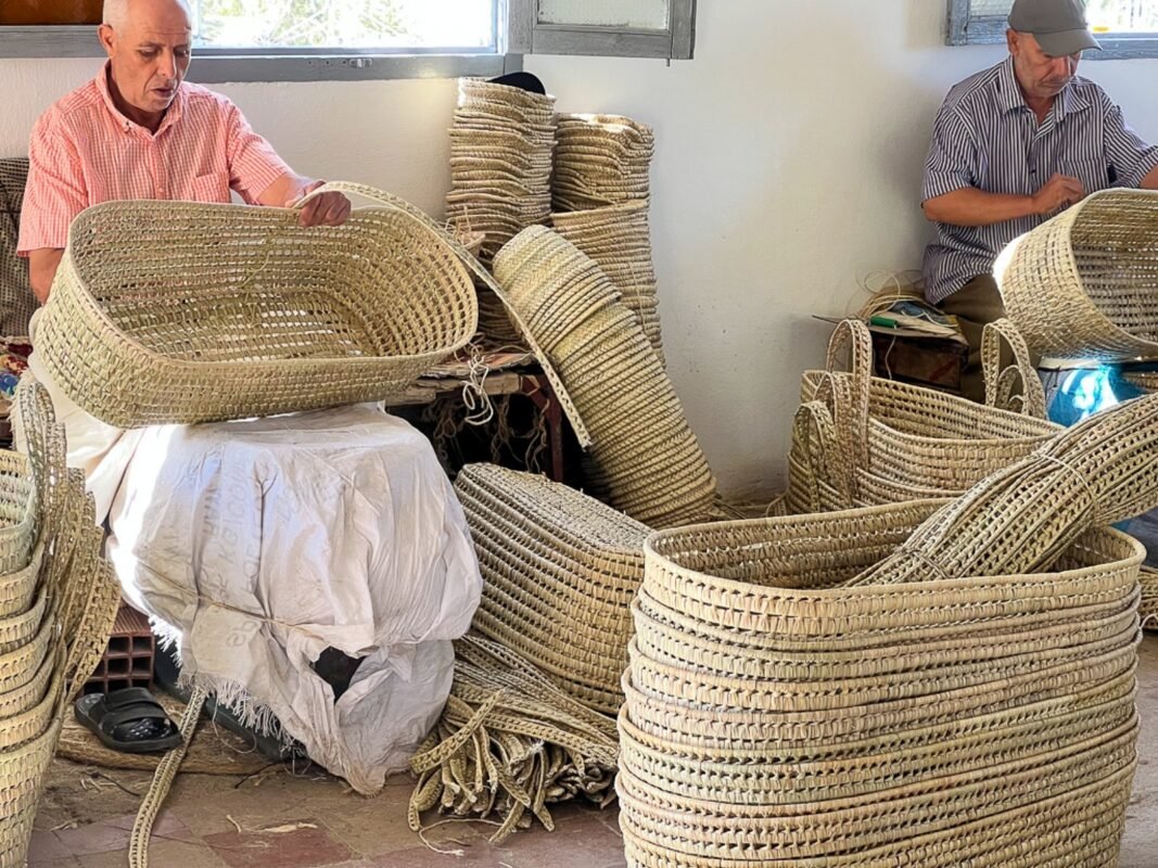moroccan straw bags & baskets wholesalemoroccan straw baskets 29